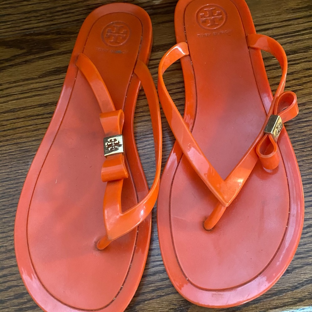 Tory Burch Rubber flip flops